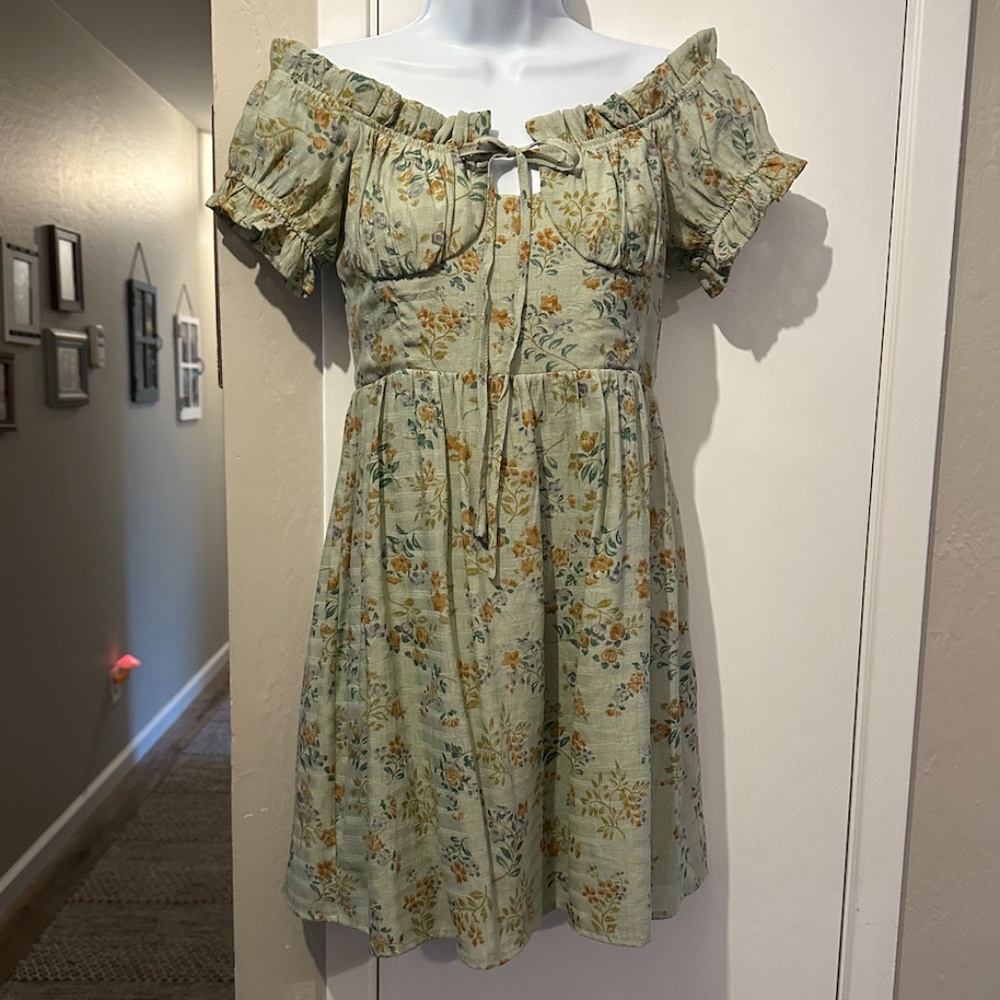 Lulu's All Heart Floral Print Off the Shoulder Minidress - Picture 4 of 5